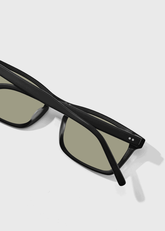 Tommy - Black